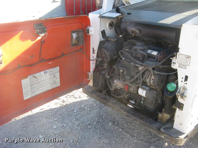 image for item DC2355 2013 Bobcat S590 skid steer