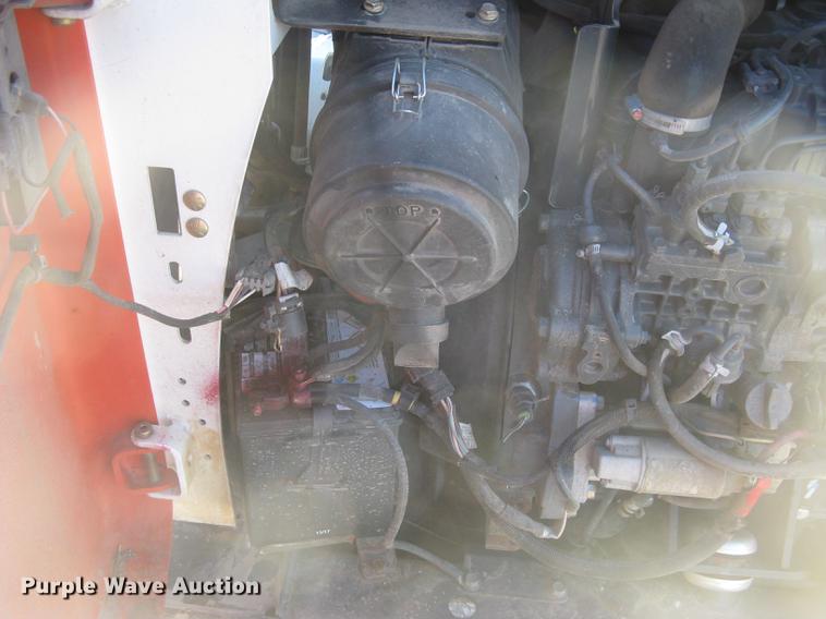 image for item DC2355 2013 Bobcat S590 skid steer