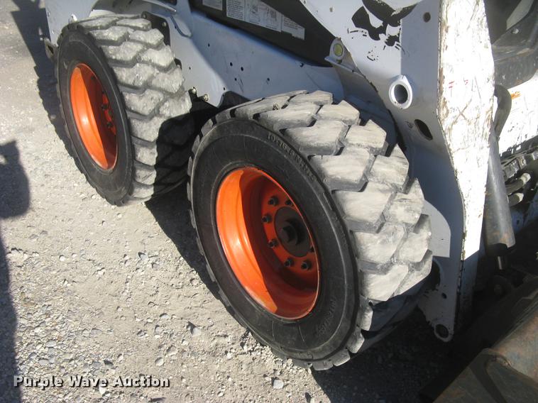 image for item DC2355 2013 Bobcat S590 skid steer