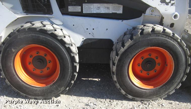 image for item DC2355 2013 Bobcat S590 skid steer
