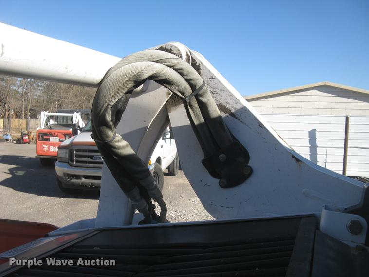 image for item DC2355 2013 Bobcat S590 skid steer