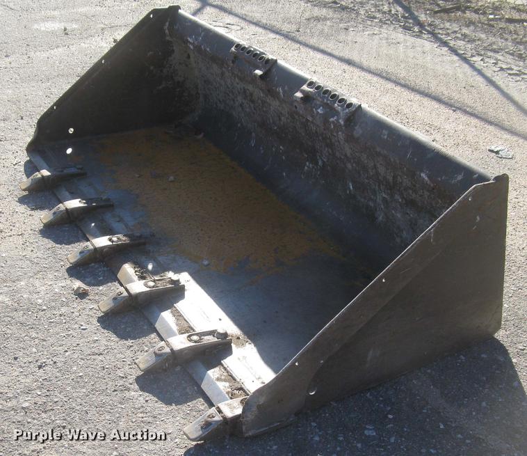 image for item DL9773 Bobcat low profile skid steer bucket