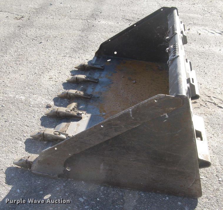image for item DL9773 Bobcat low profile skid steer bucket
