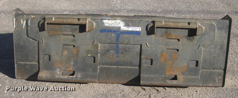 image for item DL9773 Bobcat low profile skid steer bucket