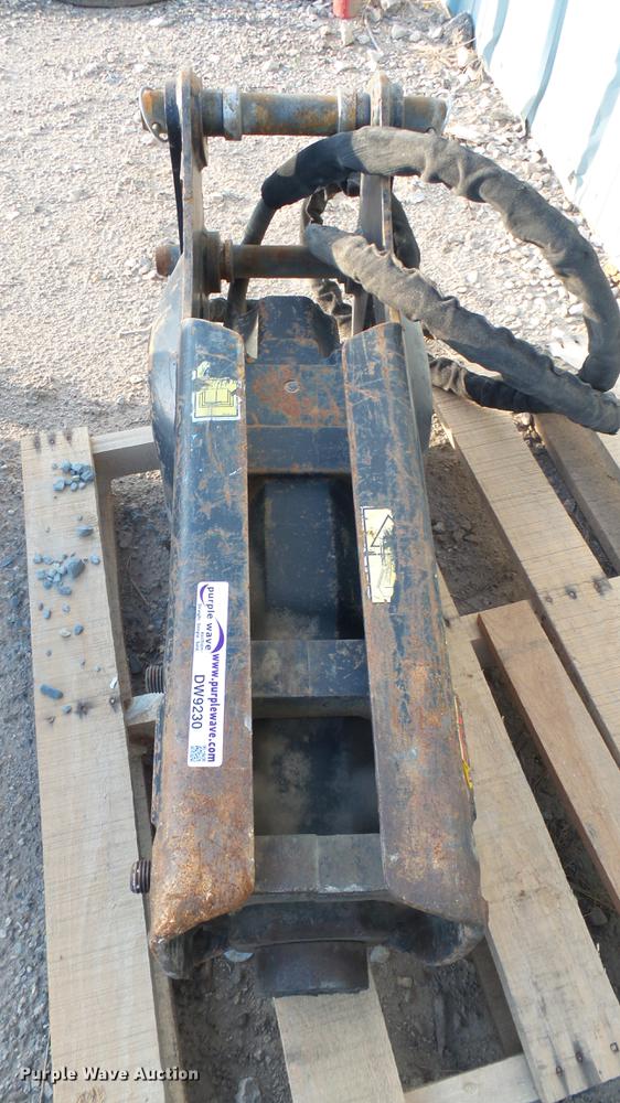 image for item DW9230 2015 Caterpillar H55EP hammer