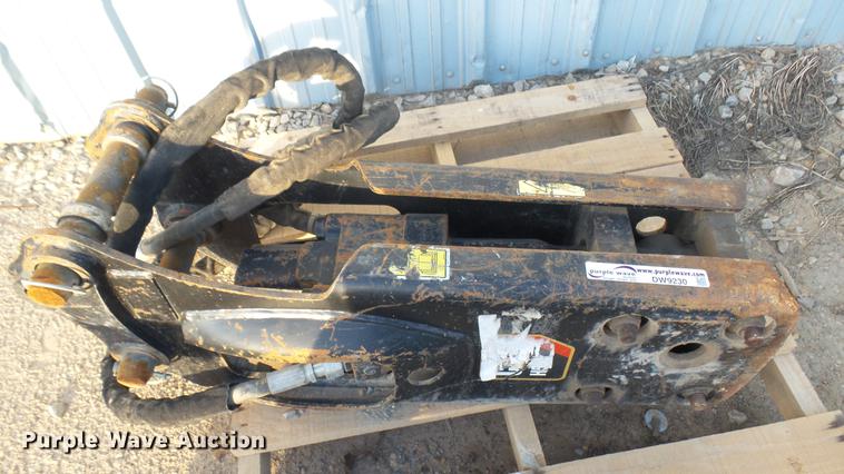 image for item DW9230 2015 Caterpillar H55EP hammer