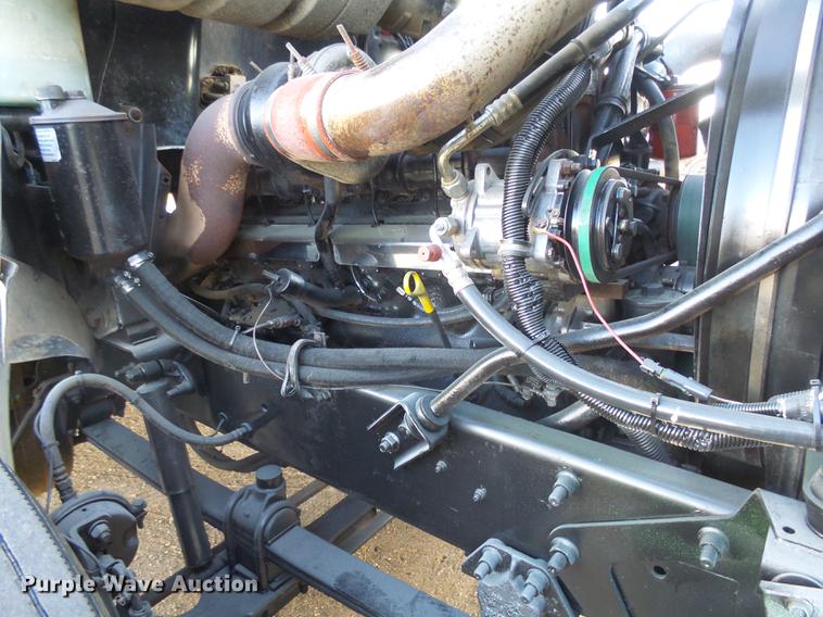 image for item DX9026 2003 Mack CX13 Vision semi truck