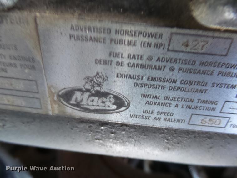 image for item DX9026 2003 Mack CX13 Vision semi truck