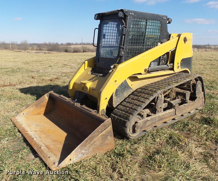 image for item DX9334 2004 Caterpillar 277B skid steer