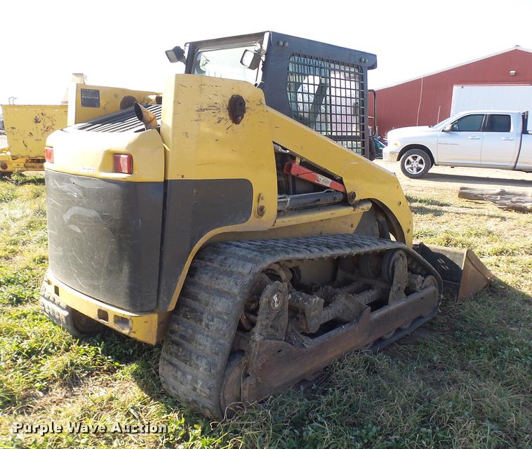 image for item DX9334 2004 Caterpillar 277B skid steer