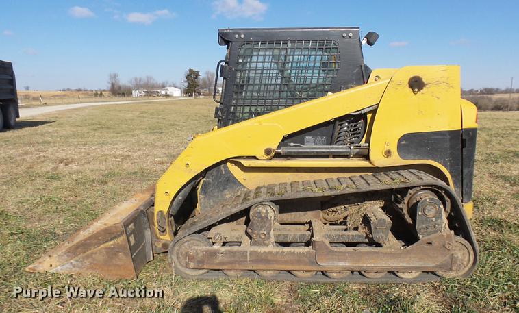 image for item DX9334 2004 Caterpillar 277B skid steer