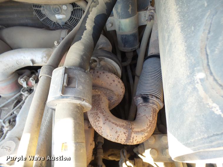 image for item DX9334 2004 Caterpillar 277B skid steer