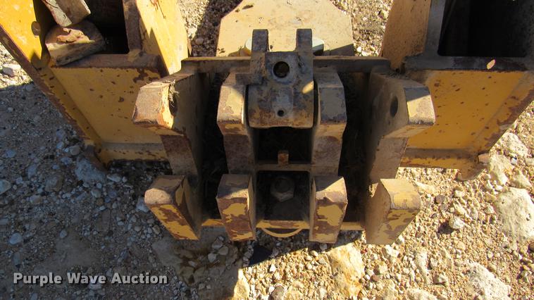 image for item ED9752 Reynolds scraper hitch