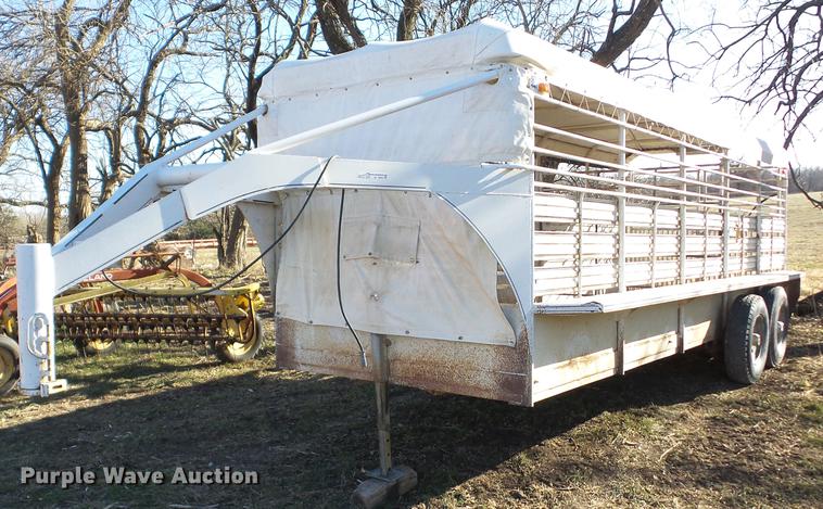 image for item BI9569 1973 shop built livestock trailer