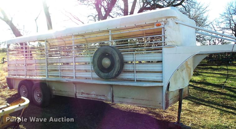 image for item BI9569 1973 shop built livestock trailer