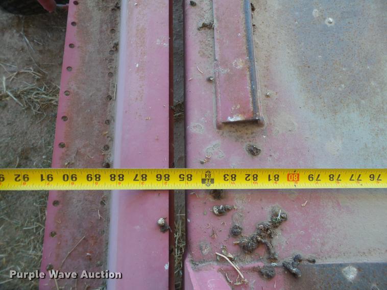 image for item BJ9905 Hoelscher 1000 hay accumulator