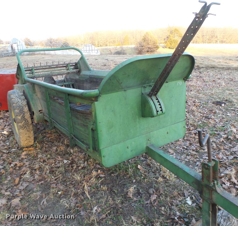 image for item DB9850 Manure spreader