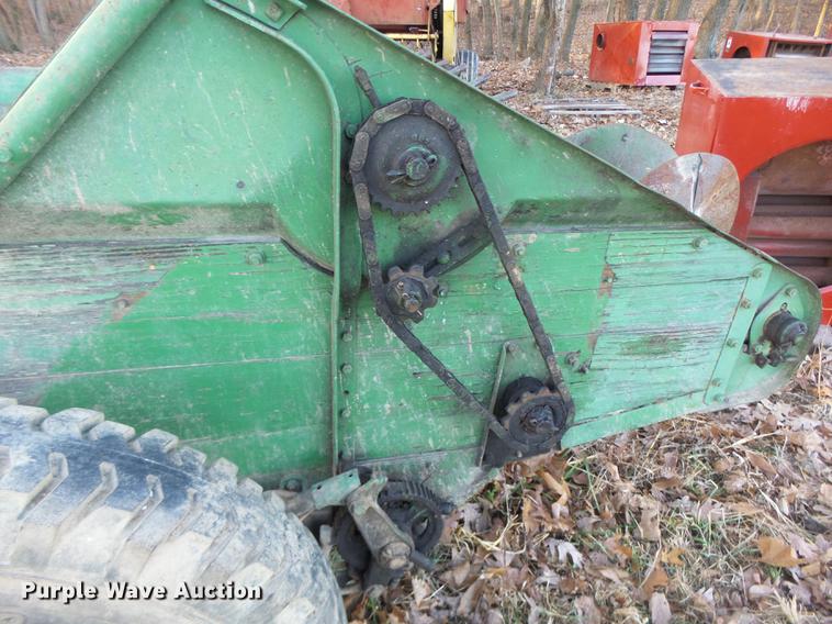 image for item DB9850 Manure spreader