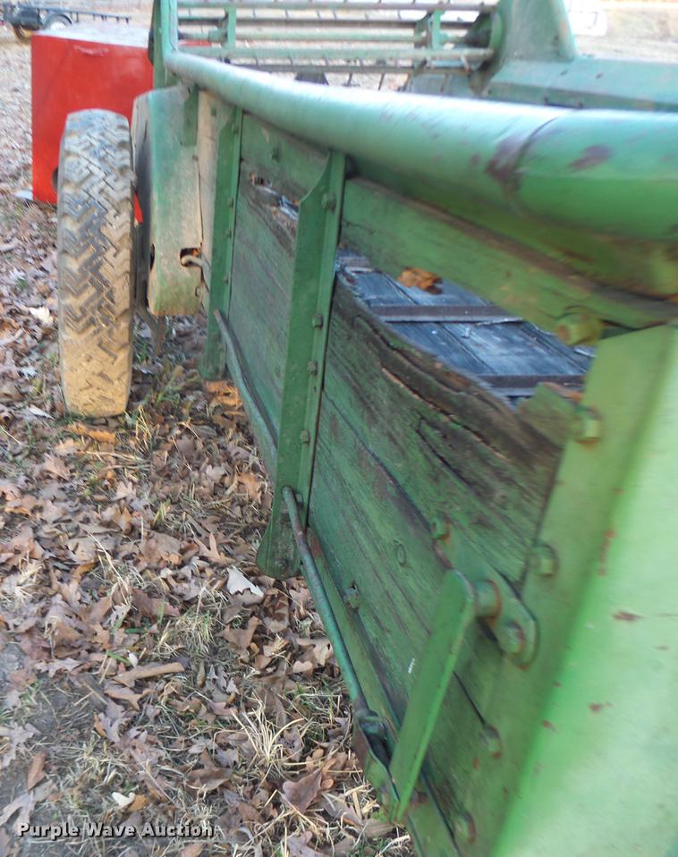 image for item DB9850 Manure spreader