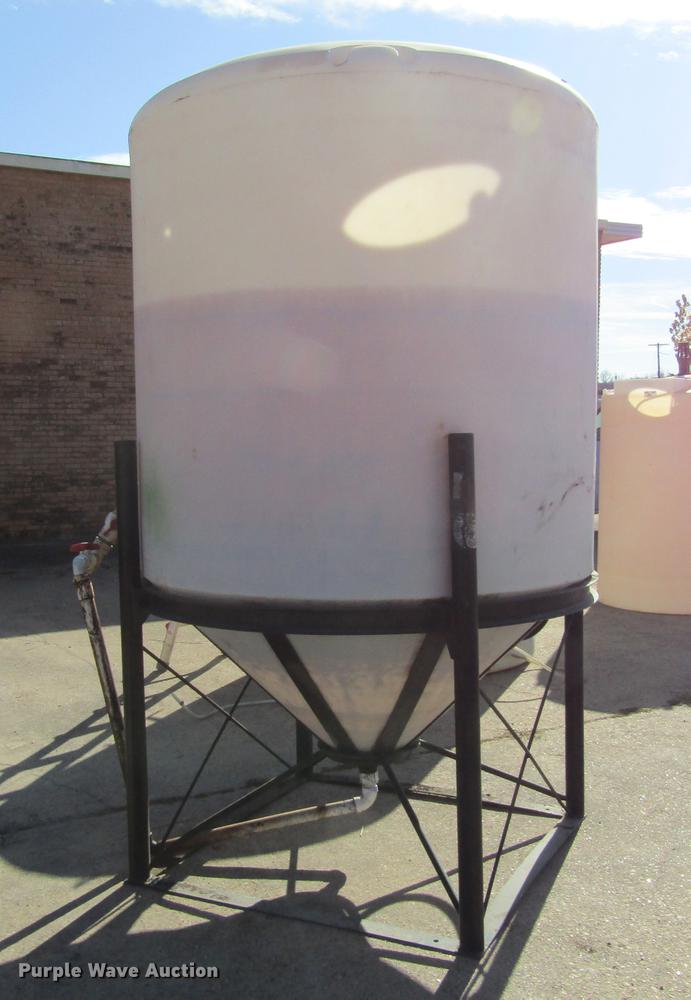 image for item DC0005 Poly tank