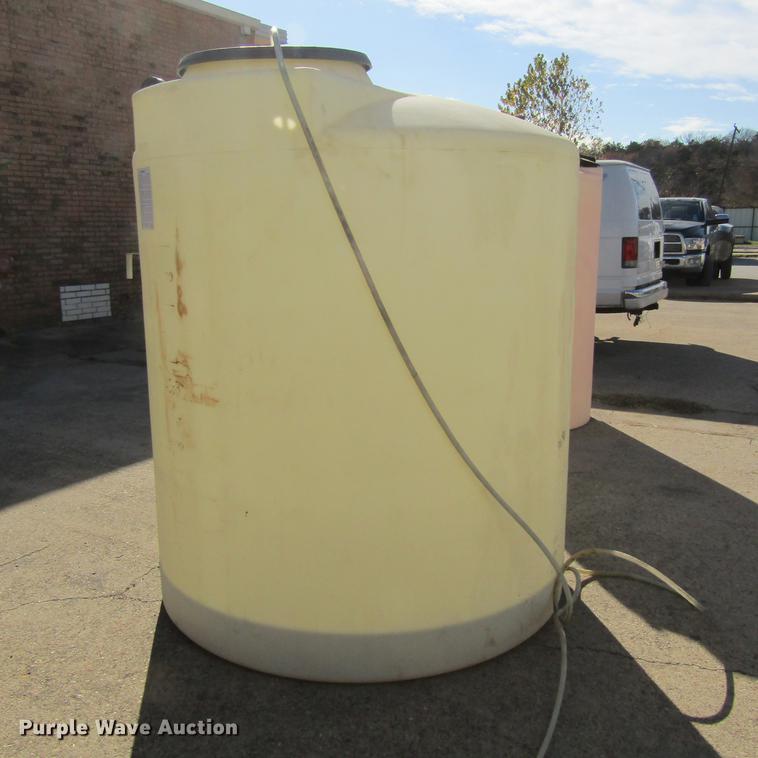 image for item DC0006 Poly tank