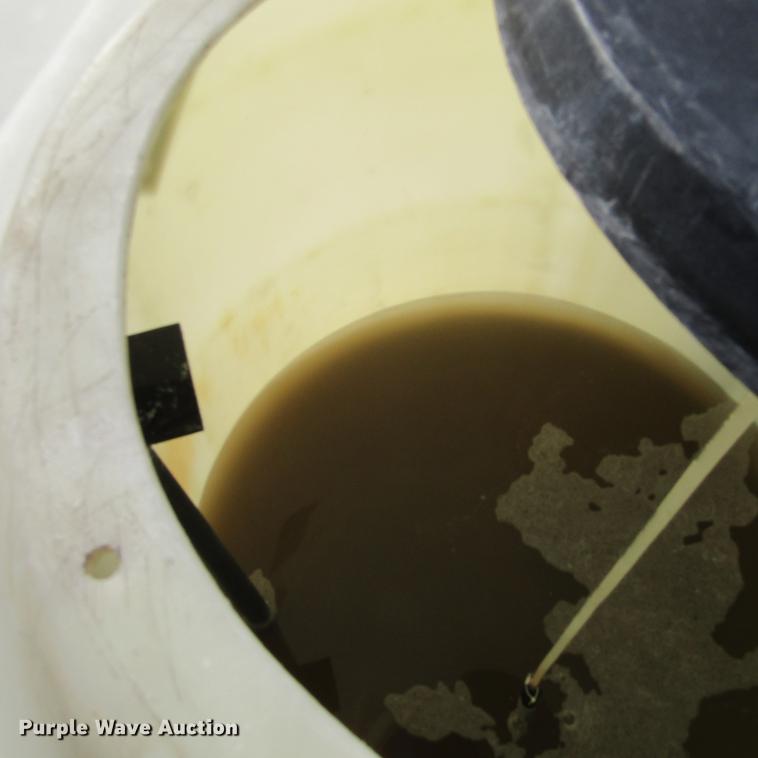 image for item DC0006 Poly tank