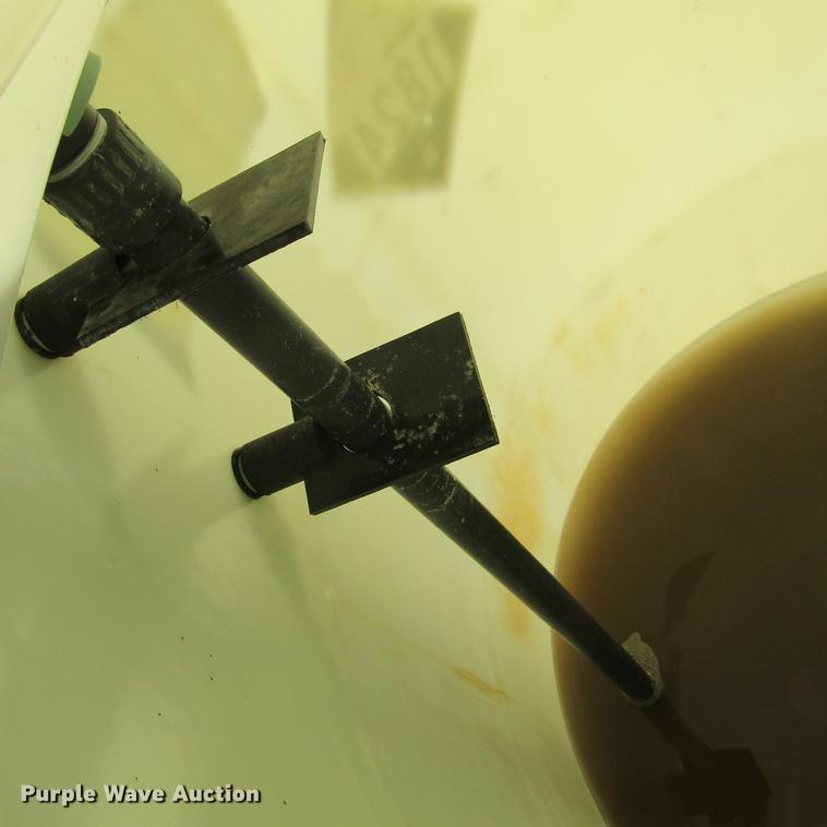 image for item DC0006 Poly tank