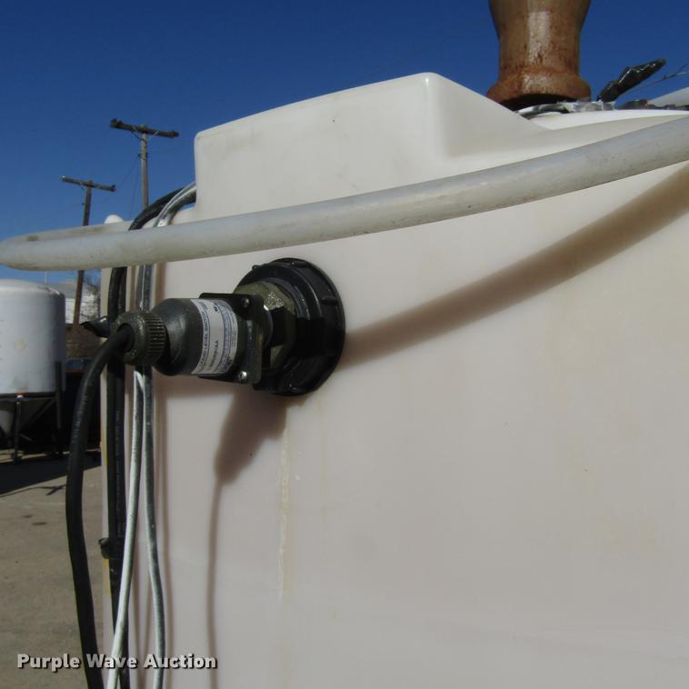 image for item DC0007 Poly tank