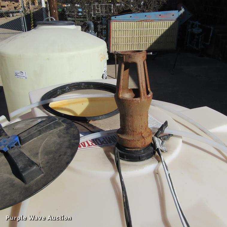 image for item DC0007 Poly tank