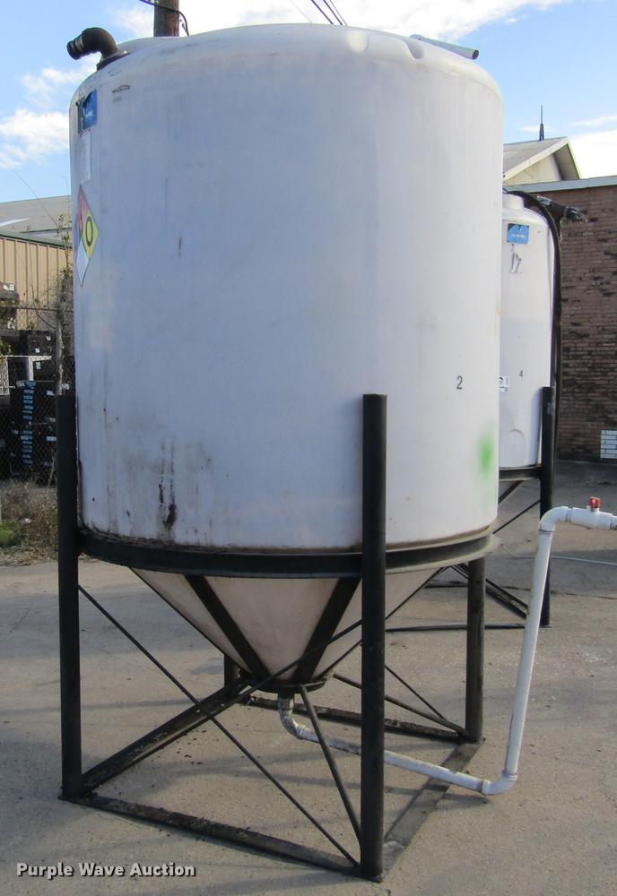 image for item DC0008 Poly tank