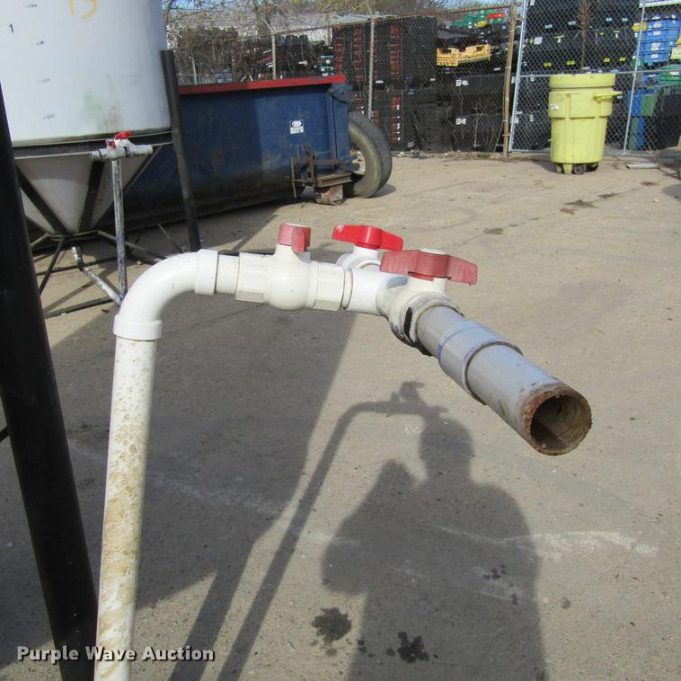 image for item DC0010 Poly tank