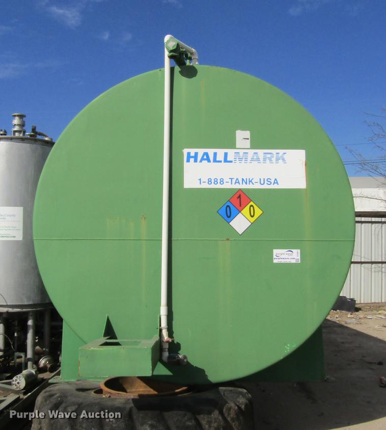 image for item DC0011 6,000 gallon fuel tank