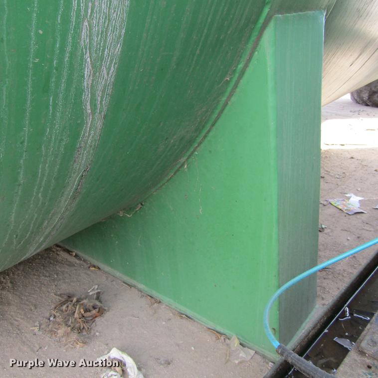 image for item DC0011 6,000 gallon fuel tank