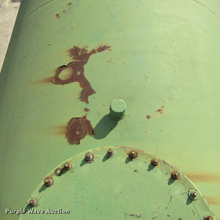 image for item DC0011 6,000 gallon fuel tank