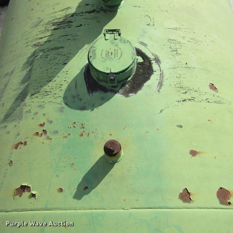 image for item DC0011 6,000 gallon fuel tank