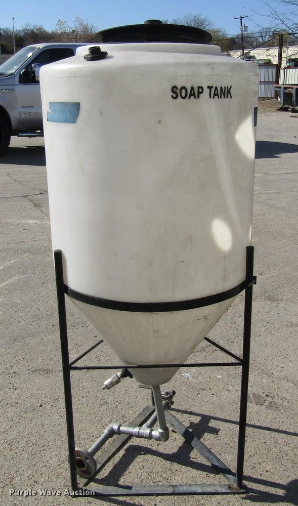 image for item DC0014 Poly tank