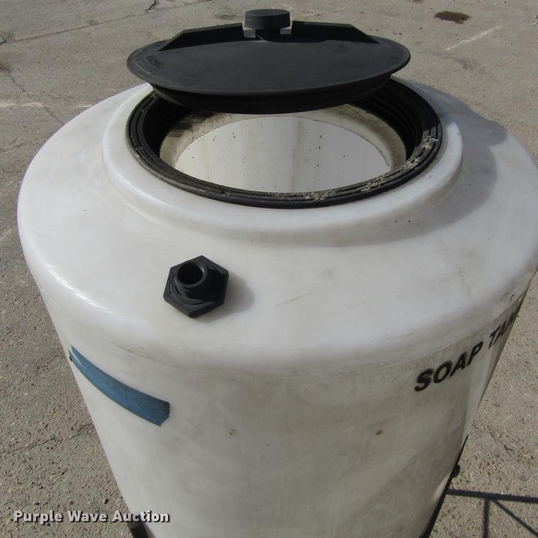 image for item DC0014 Poly tank