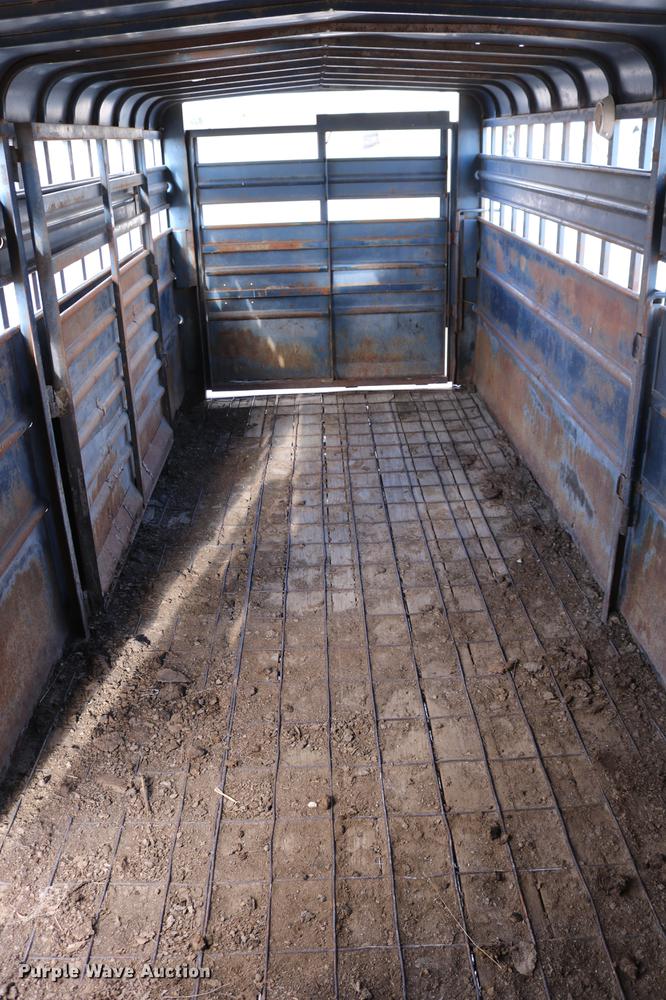 image for item DC3596 1990 Travalong livestock trailer