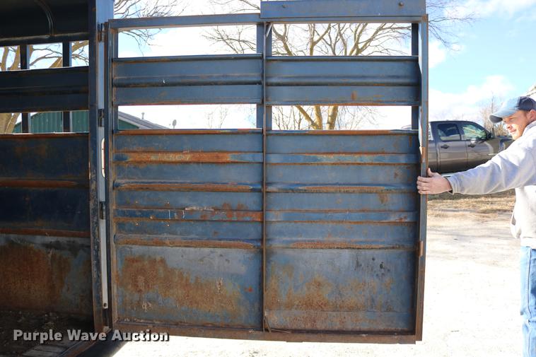 image for item DC3596 1990 Travalong livestock trailer