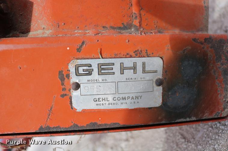 image for item DC3597 Gehl 95MX grinder mixer