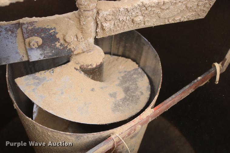 image for item DC3597 Gehl 95MX grinder mixer