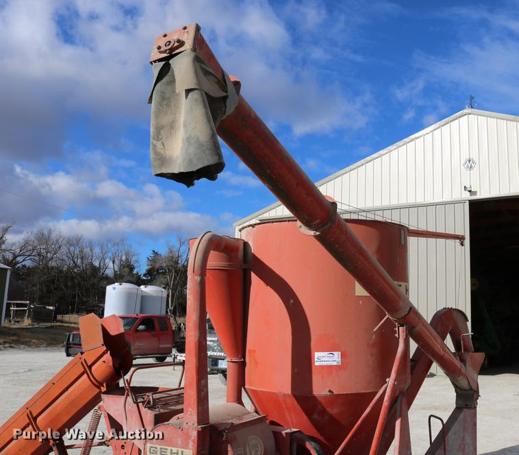 image for item DC3597 Gehl 95MX grinder mixer