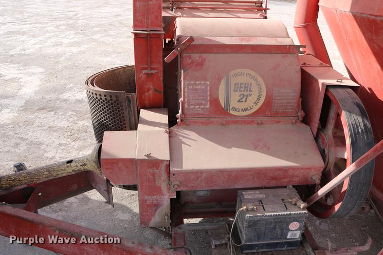 image for item DC3597 Gehl 95MX grinder mixer