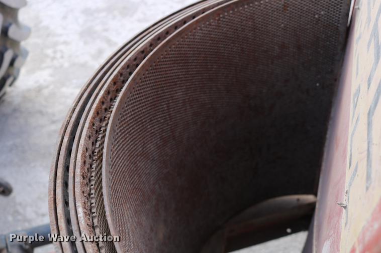 image for item DC3597 Gehl 95MX grinder mixer