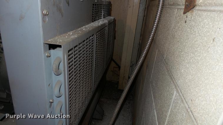 image for item DG9497 Ingersoll Rand 7100 air compressor