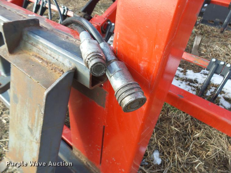 image for item DR9193 Steffen Systems 5510 hay grapple skid steer attachment