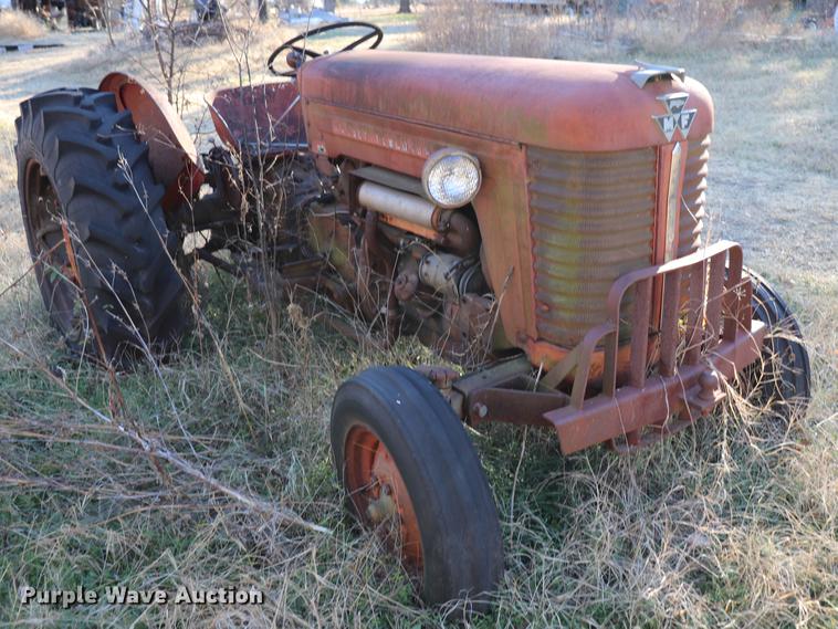 image for item EC9306 Massey-Ferguson SMG50 tractor
