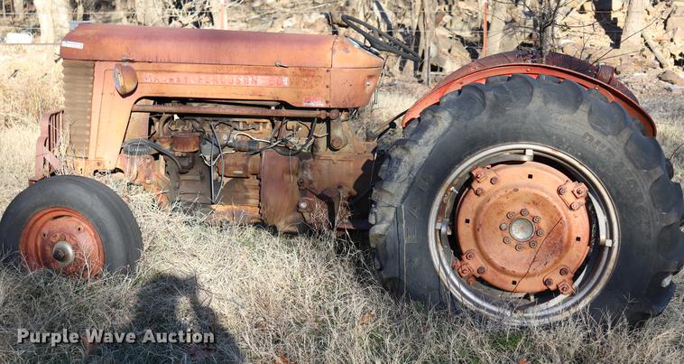 image for item EC9306 Massey-Ferguson SMG50 tractor
