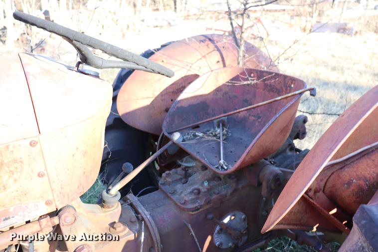 image for item EC9306 Massey-Ferguson SMG50 tractor