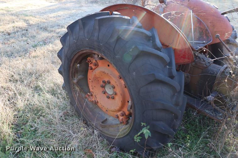 image for item EC9306 Massey-Ferguson SMG50 tractor